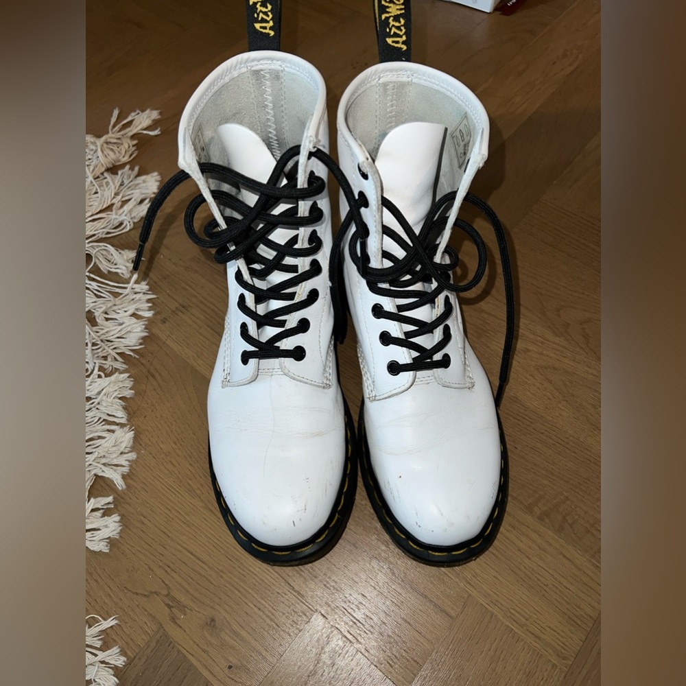 Dr. Martens in White - Size 8 women’s